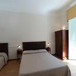 Acropoli Couette-café 3*