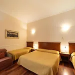 Couette-café Acropoli