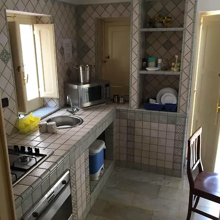 Bed & Breakfast Acropoli 3*