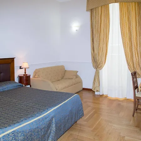 Acropoli 3*