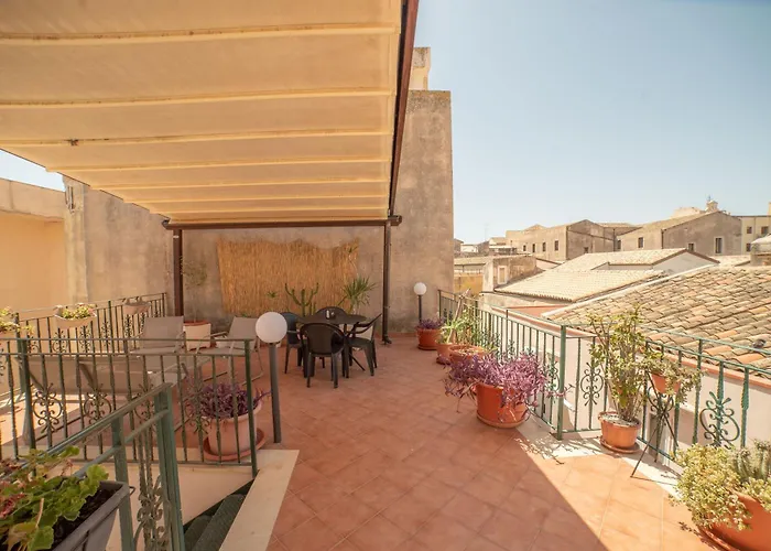 Acropoli 3*